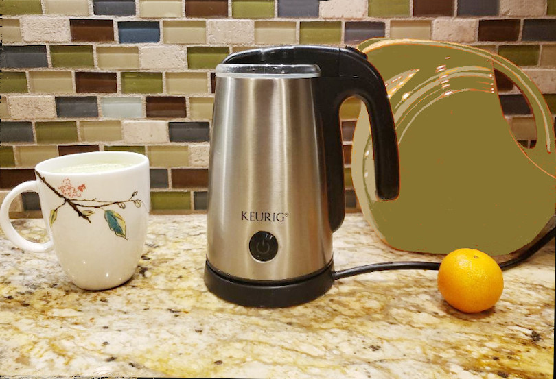 Matcha Green Tea using Milk Frother